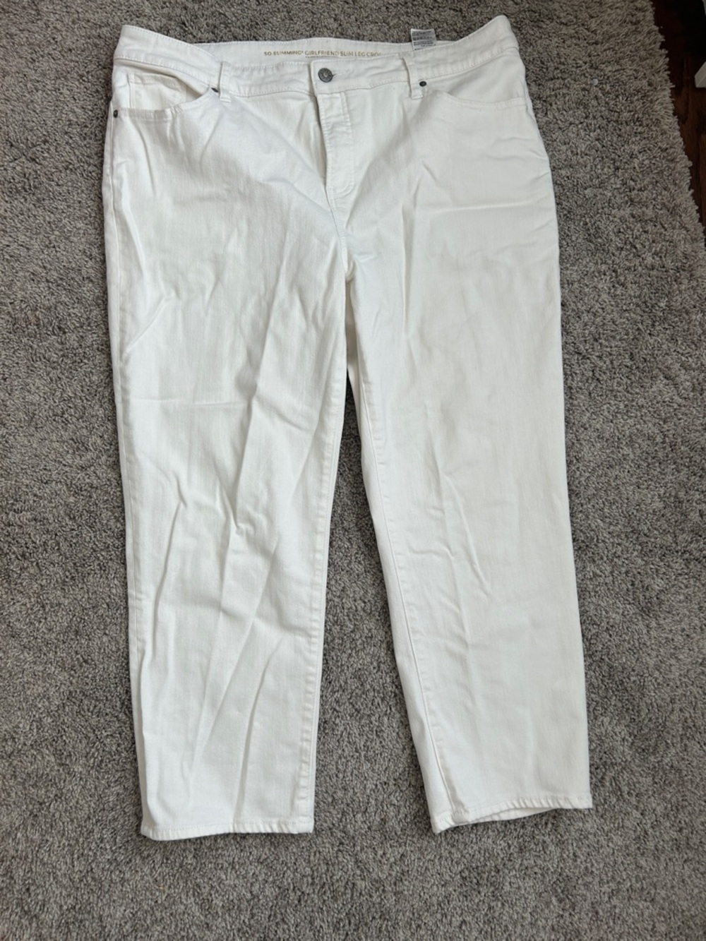 Chico's So Slimming® Girlfriend Slim Leg Crop in White
